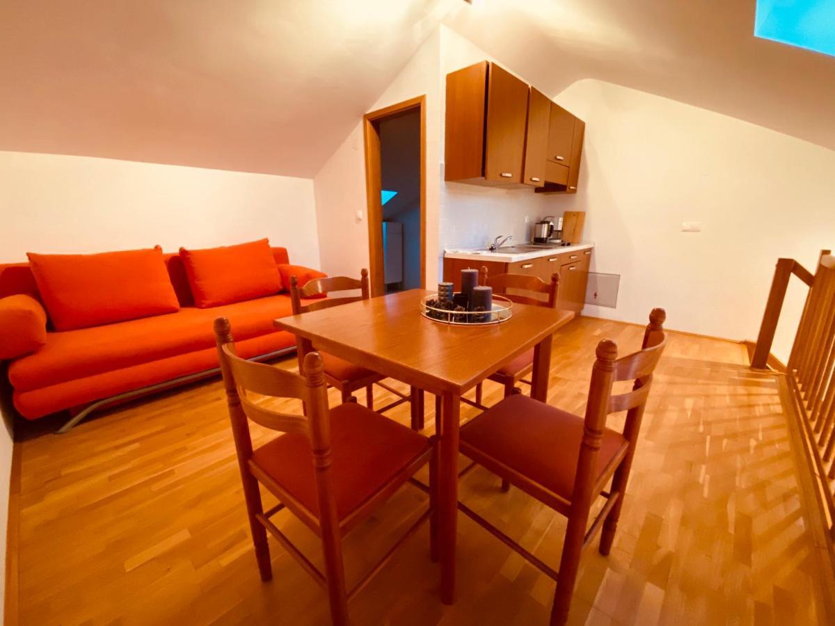 Apartments La Mer Novi Vinodolski Eksteriør bilde