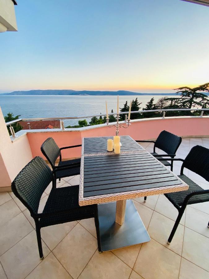 Apartments La Mer Novi Vinodolski Eksteriør bilde