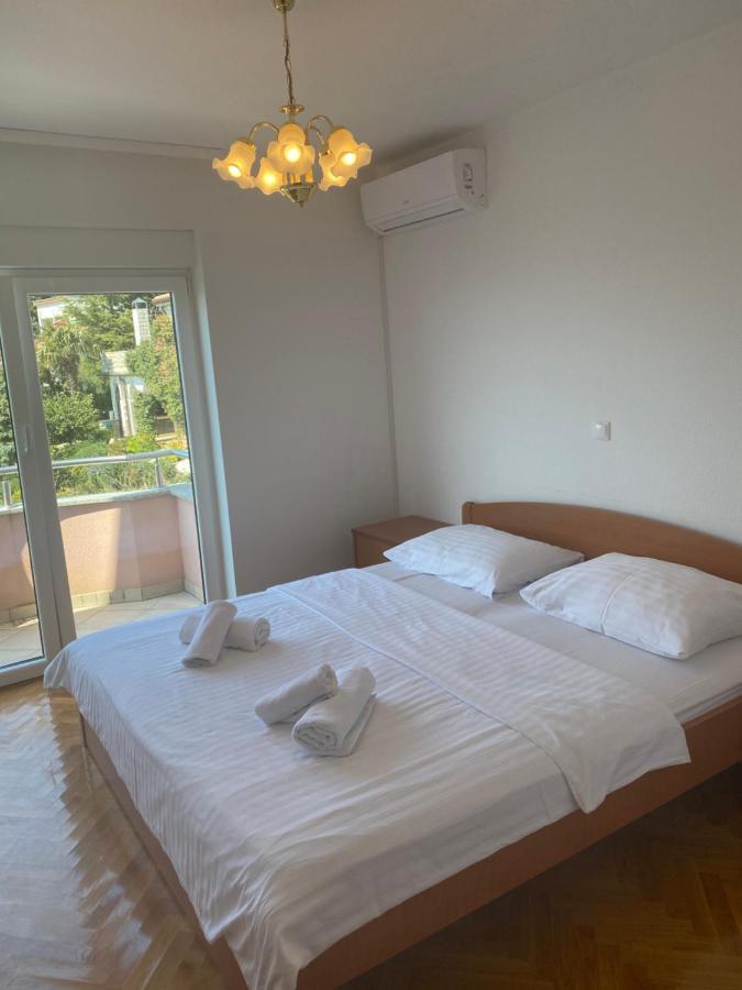 Apartments La Mer Novi Vinodolski Eksteriør bilde
